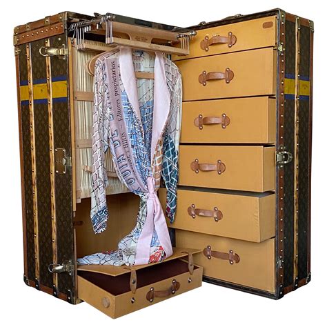 louis vuitton large trunk|louis vuitton wardrobe steamer trunk.